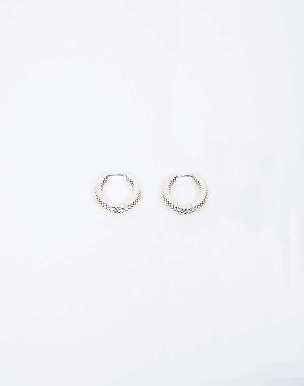 TINY DOT HOOPS - SILVER / 352184241003 – satoseni online