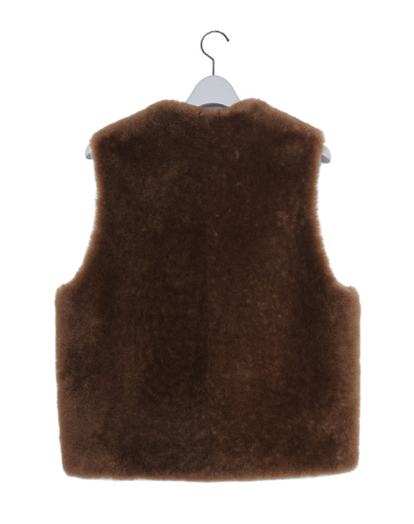 STRAIGHT MERINO MOUTON FUR VEST / 309192252001 – satoseni