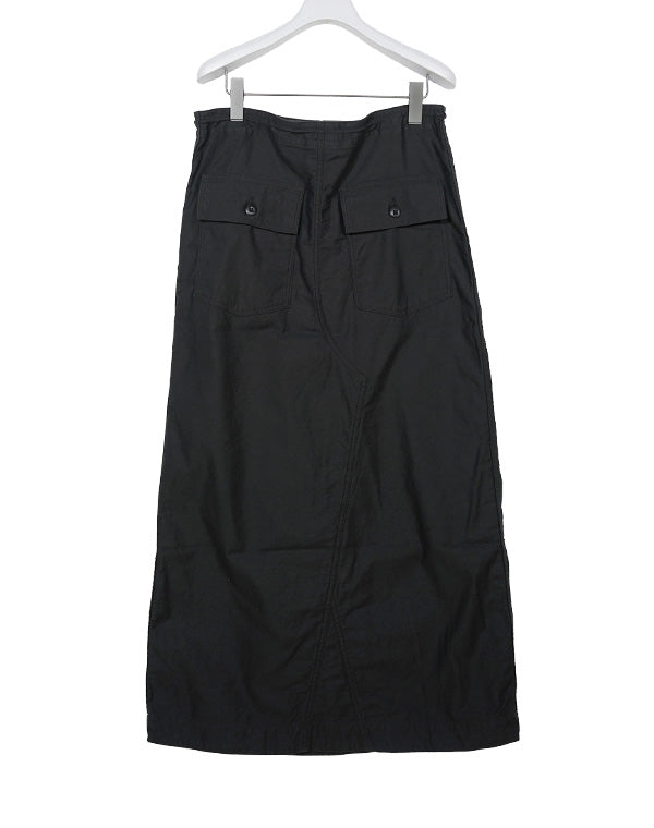 
                  
                    Load image into Gallery viewer, STRING FATIGUE SKIRT - BACK SATEEN / 320332241001
                  
                