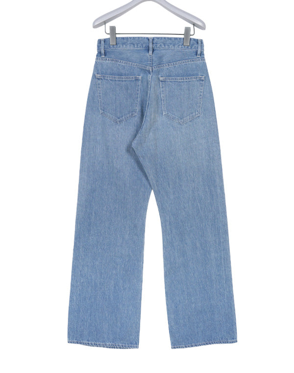 
                  
                    Load image into Gallery viewer, SELVEDGE FADED LIGHT DENIM PANTS / 317178241001
                  
                