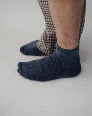 
                  
                    Load image into Gallery viewer, BUCKLE OVERANKLE SOCKS / 336289242001
                  
                