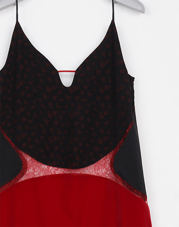 
                  
                    Load image into Gallery viewer, Cupro Triacetate Floral Jacquard Camisole Dress / 303165252001
                  
                