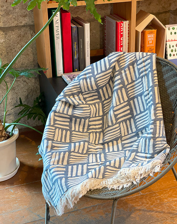 
                  
                    Load image into Gallery viewer, Multi Blanket - Beige Cotton 220×240 / 902682243002
                  
                