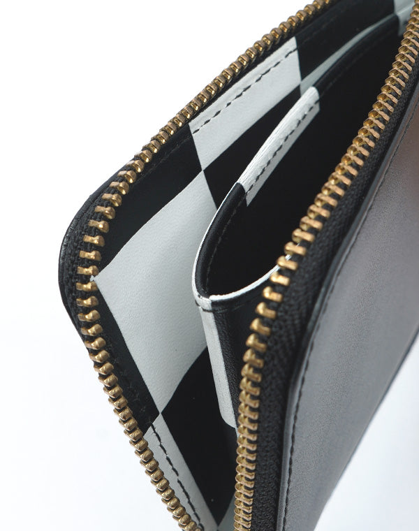 
                  
                    Load image into Gallery viewer, CLASSIC PRINT L字型ZIP財布 BLACK/CHECK / 349135231003
                  
                