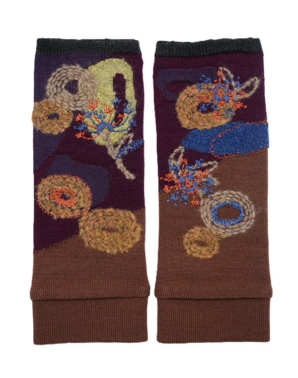 
                  
                    Load image into Gallery viewer, 野花柄刺繍入りアームウォーマー / BEA07411WA
                  
                