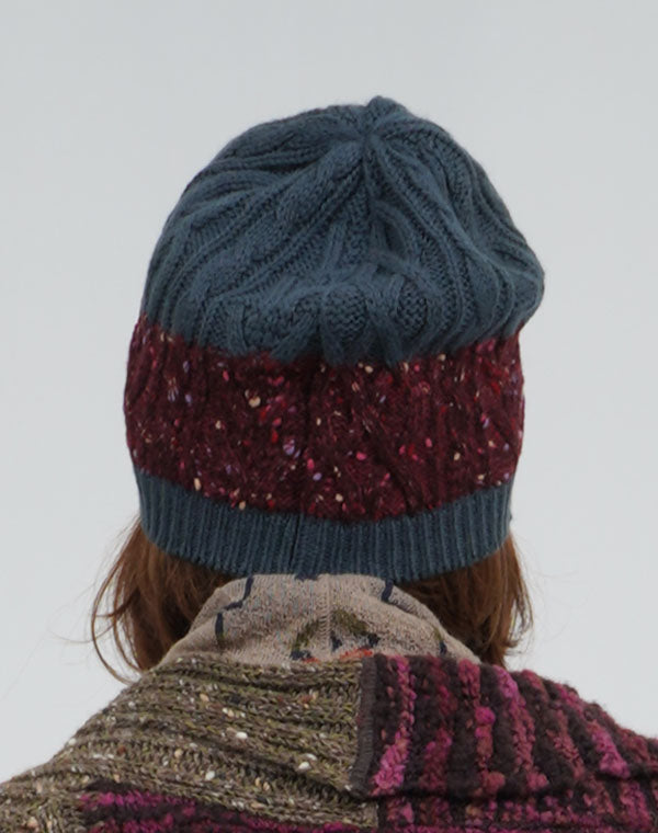 
                  
                    Load image into Gallery viewer, モザイク柄ニット帽 / BEA07424WA
                  
                