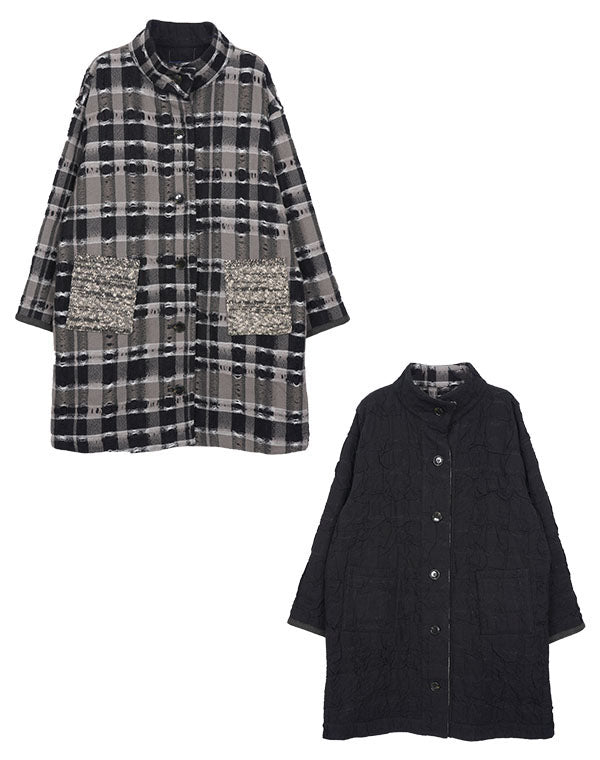 
                  
                    Load image into Gallery viewer, 穴あきチェック柄ニット付きリバーシブルコート / BEA07448WA
                  
                