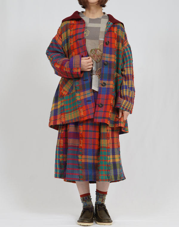 
                  
                    Load image into Gallery viewer, パッチワークチェック柄ニット使いコート / BEA07461WA
                  
                