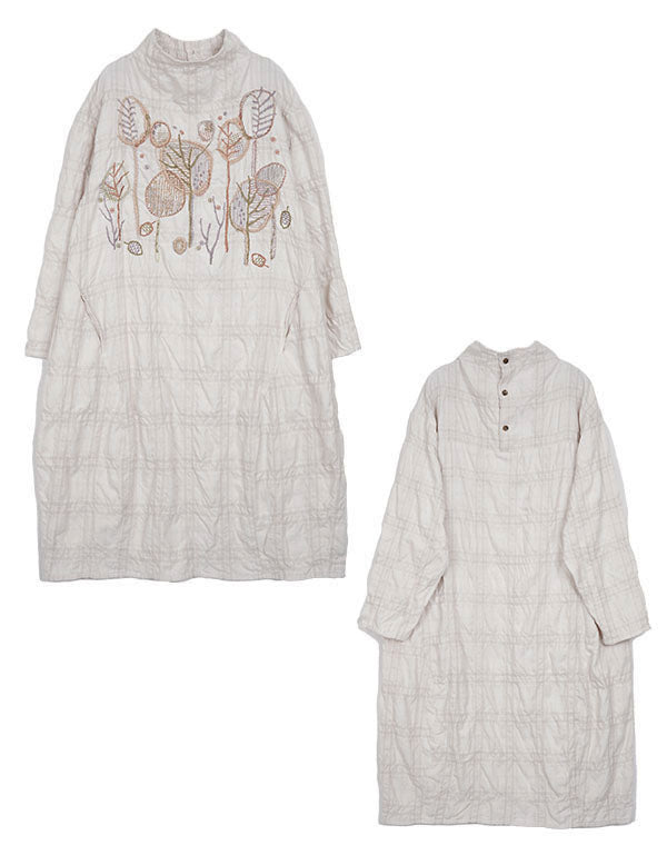 
                  
                    Load image into Gallery viewer, フォレスト柄刺繡入りバルーンワンピース / BEA07466WA
                  
                