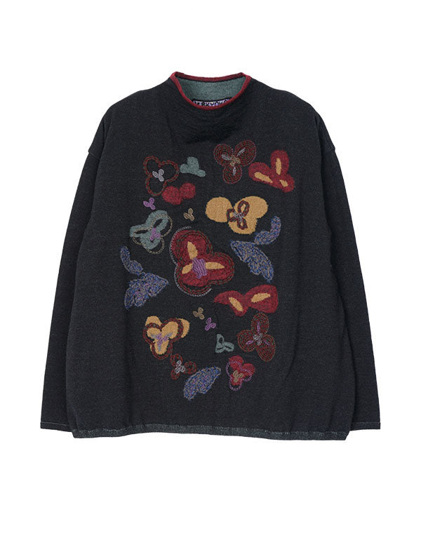 
                  
                    Load image into Gallery viewer, クローバー刺繍バルーンプルオーバー / BEF01611WA
                  
                