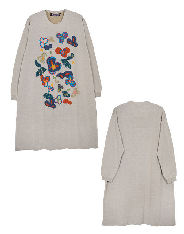 
                  
                    Load image into Gallery viewer, クローバー刺繍ワンピース / BEF01612WA
                  
                