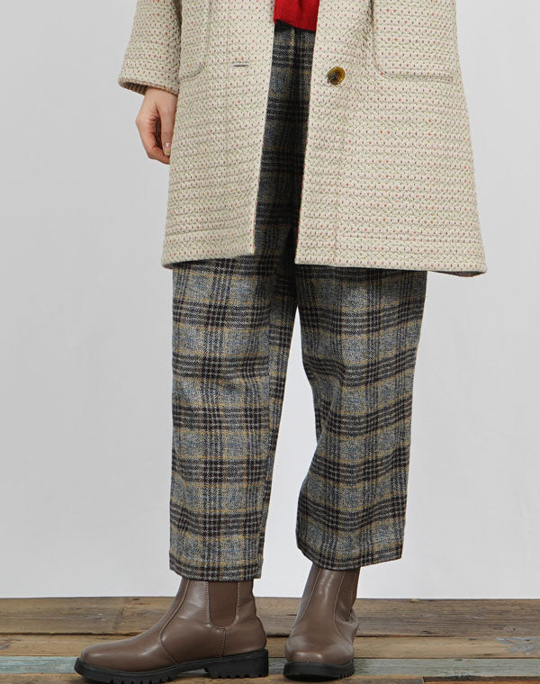 
                  
                    Load image into Gallery viewer, コットンチェックテーパードパンツ / BEF01680WA
                  
                