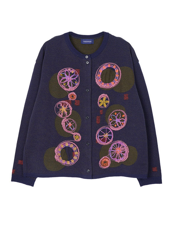 
                  
                    Load image into Gallery viewer, フラワープレート刺繍入りカーディガン / BEF07613WA
                  
                