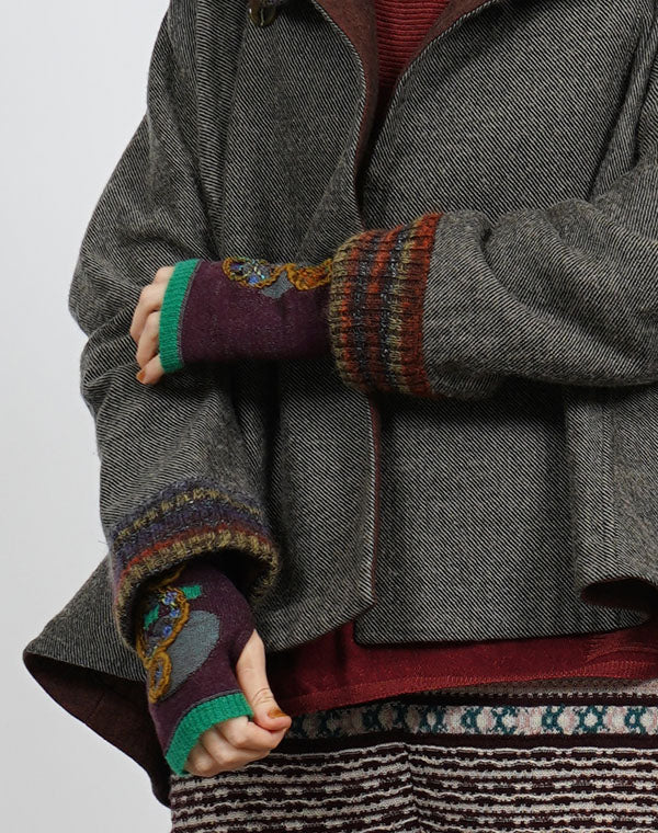 
                  
                    Load image into Gallery viewer, フラワープレート刺繍入りアームウォーマー / BEF07615WA
                  
                