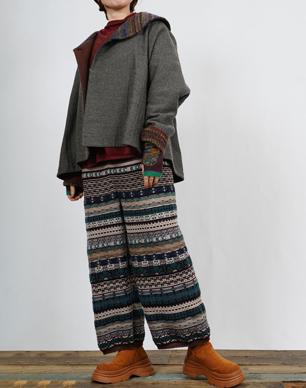 
                  
                    Load image into Gallery viewer, フラワープレート刺繍入りアームウォーマー / BEF07615WA
                  
                