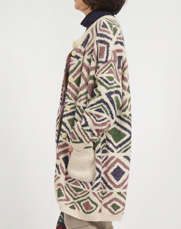 
                  
                    Load image into Gallery viewer, ダイヤ柄プードルロングカーディガン / BEF07624WA
                  
                