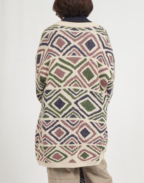 
                  
                    Load image into Gallery viewer, ダイヤ柄プードルロングカーディガン / BEF07624WA
                  
                