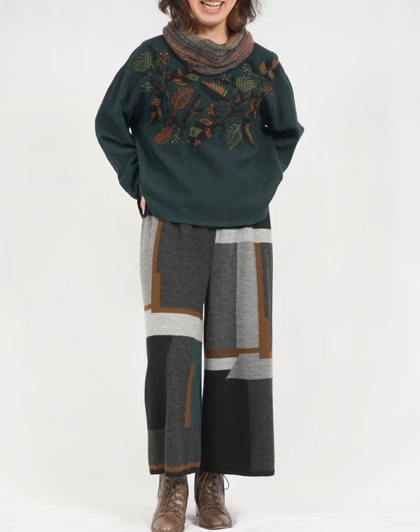 
                  
                    Load image into Gallery viewer, 圧縮ウールニットパンツ / BEF07635WA
                  
                