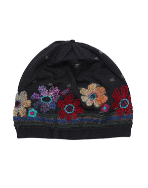 SIILON 黒 花刺繍 耳あて付きニット帽 SIILON 黒 花刺繍 耳あて付き