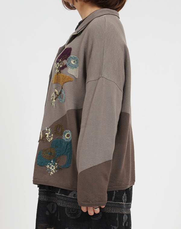 
                  
                    Load image into Gallery viewer, 野花柄刺繍入りカーディガン / BEA07409WA
                  
                