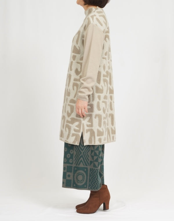 
                  
                    Load image into Gallery viewer, 透けウールジャージーニットドッキングロングチュニック / BEF07666WA
                  
                