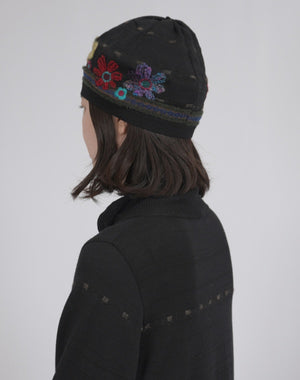 Supreme 花柄刺繍 ニット帽　ビーニー Supreme 花柄刺繍 ニット帽 Supreme 花柄刺繍 ニット帽 帽子 Supreme