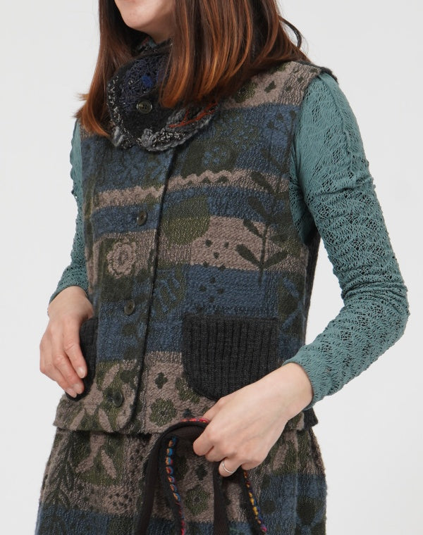 
                  
                    Load image into Gallery viewer, ボタニカルロービングベスト / BEF01672WA
                  
                