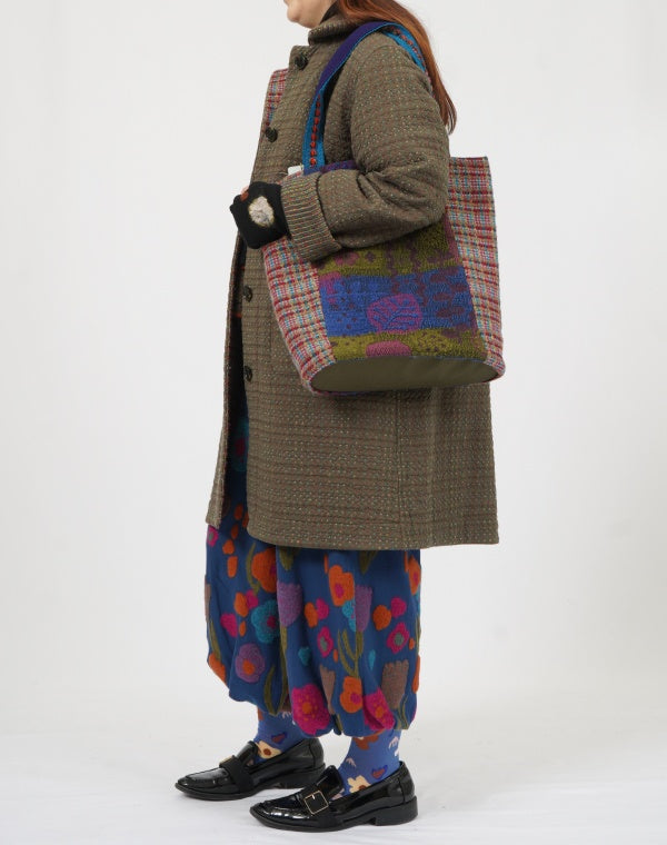 
                  
                    Load image into Gallery viewer, ロービングパッチワークトート / BEF01677WA
                  
                