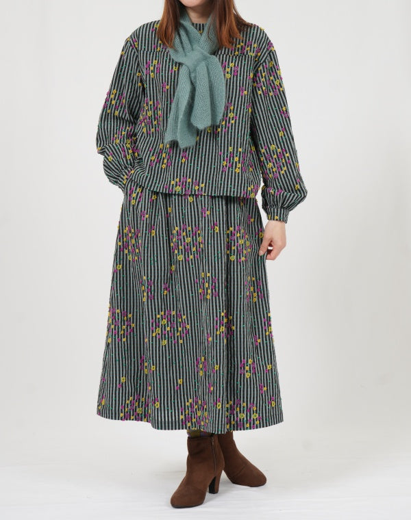 
                  
                    Load image into Gallery viewer, 寄せ植えチェックブラウス / BEF01668WA
                  
                