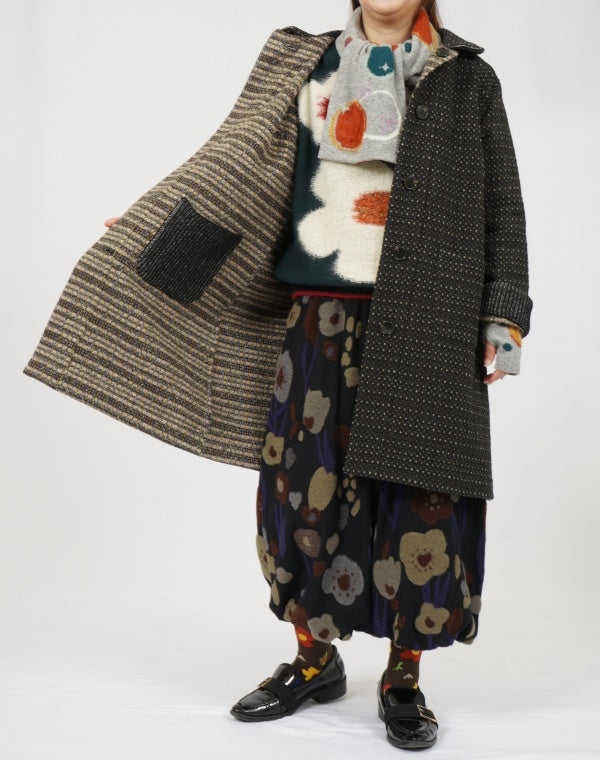 
                  
                    Load image into Gallery viewer, ドットチェックリバーシブルロングコート / BEF01662WA
                  
                