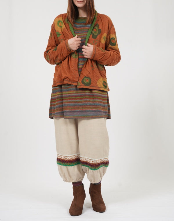 
                  
                    Load image into Gallery viewer, リバーシブルフラワーカーディガン / BEF01687WA
                  
                