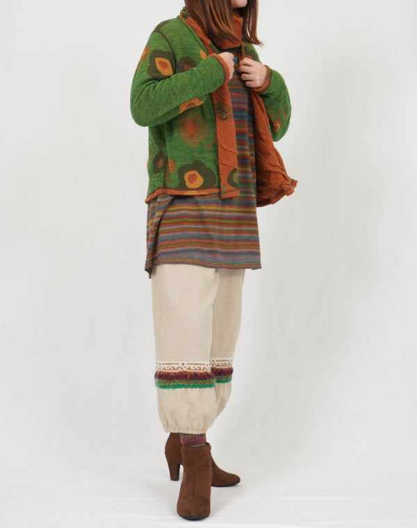 
                  
                    Load image into Gallery viewer, リバーシブルフラワーカーディガン / BEF01687WA
                  
                