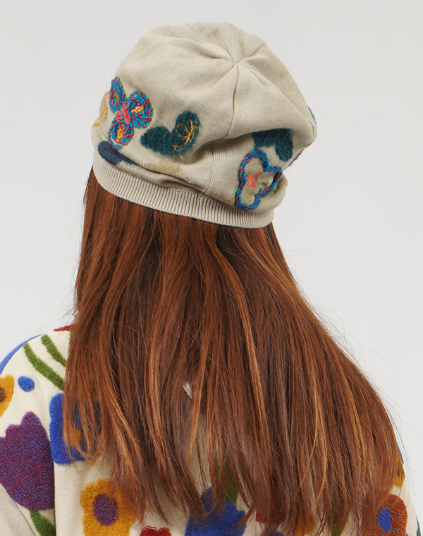 
                  
                    Load image into Gallery viewer, クローバー刺繍ニット帽 / BEF01616WA
                  
                