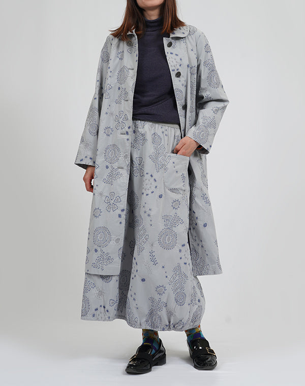 
                  
                    Load image into Gallery viewer, 刺し子柄ストレッチバルーンスカート / BEA01483WA
                  
                