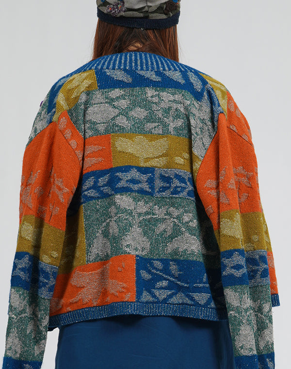 
                  
                    Load image into Gallery viewer, トライバル柄ハイネックカーディガン / BEA01439WA
                  
                