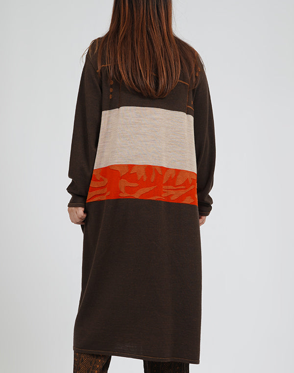 
                  
                    Load image into Gallery viewer, フラワーベース刺繍ワンピース / BEA01415WA
                  
                