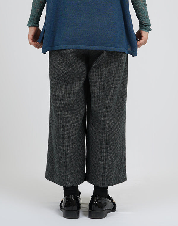 
                  
                    Load image into Gallery viewer, 千鳥チェックワイドパンツ / BEA01510WA
                  
                