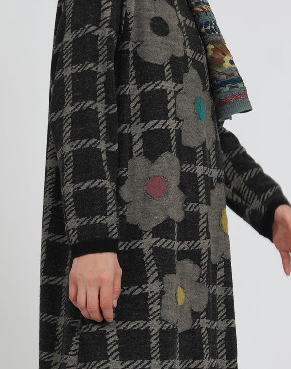 
                  
                    Load image into Gallery viewer, チェックフラワー圧縮ワンピース / BEA01422WA
                  
                