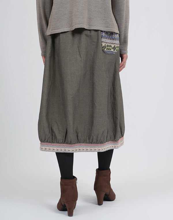 
                  
                    Load image into Gallery viewer, リバーシブルコットンバルーンスカート / BEA01496WA
                  
                