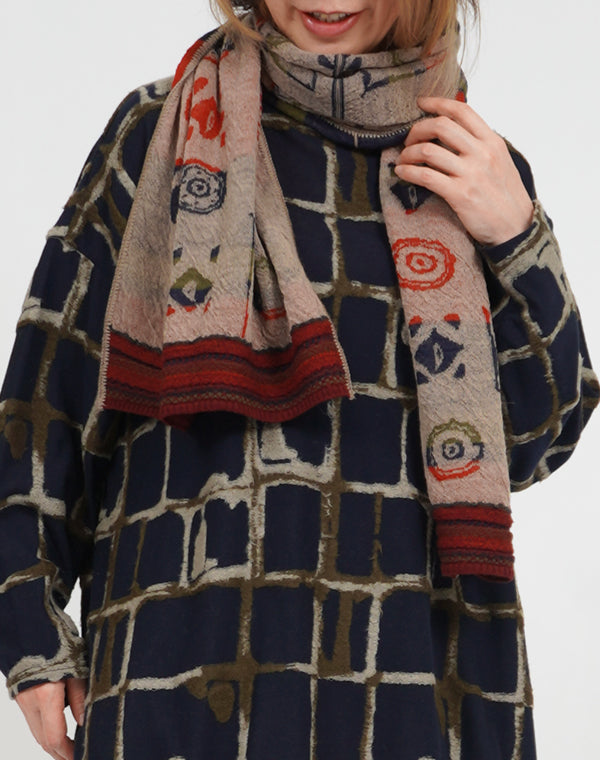 
                  
                    Load image into Gallery viewer, ミューラル柄リバーシブルマフラー / BEA07404WA
                  
                