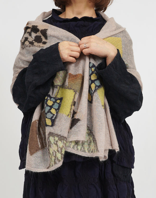 
                  
                    Load image into Gallery viewer, パッチワーク柄ショール / BEA07416WA
                  
                