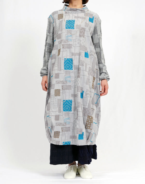 
                  
                    Load image into Gallery viewer, 刺し子柄ストレッチニットスリーブワンピース / BEA07456WA
                  
                