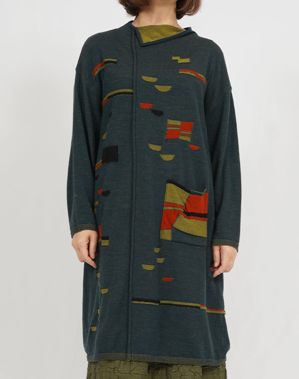 
                  
                    Load image into Gallery viewer, 光と影柄ワンピース / BEA07432WA
                  
                