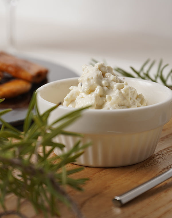 
                  
                    Load image into Gallery viewer, 【予約/12月上旬発送】GEA GIFT SET - GEA アソートセット ＜すりおろしにんじんドレッシング(オレンジMIX)＆ル･メランジュ･ド･フロマージュ＆コンビーフ＞ / 799000253001
                  
                