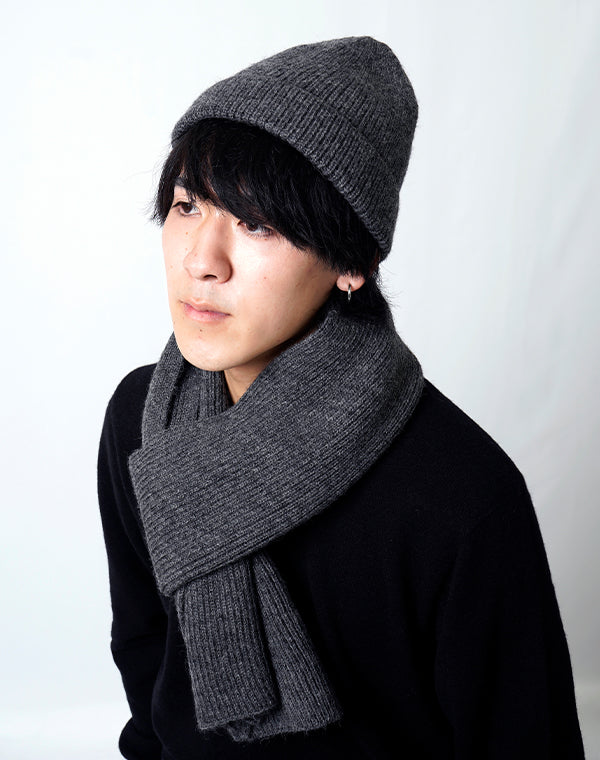 
                  
                    Load image into Gallery viewer, SHION Knit muffler / JJA19402UA
                  
                