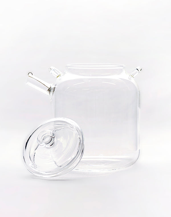 
                  
                    Load image into Gallery viewer, Glass Tea Pot 竹 / 904661233001
                  
                