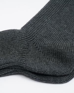 
                  
                    Load image into Gallery viewer, MEN COTTON CASHMERE LOW GAUGE SOCKS / 336192251001
                  
                