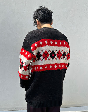 
                  
                    Load image into Gallery viewer, Crew Neck Sweater - Argyle / 301332242001
                  
                