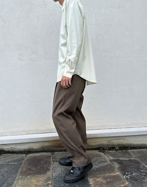 AURALEE / LIGHT WOOL MAX GABARDINE TWO-TUCK SLACKS / 26SP04MG