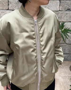 
                  
                    Load image into Gallery viewer, HIGH DENSITY SILK TWILL FLIGHT BLOUSON / 313178251002
                  
                